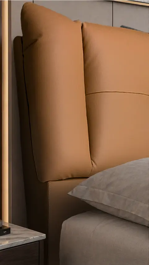 Brown---Detail-1.webp