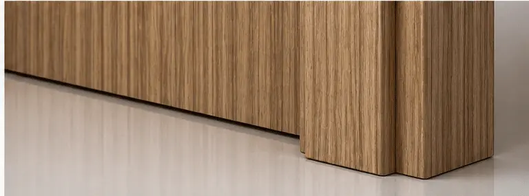 L-Line-Door_E08-(Zebrano-Detail)5.webp